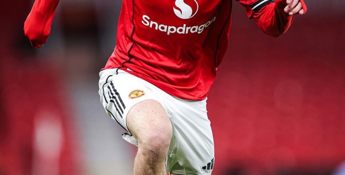 传奇续写！鲁尼16岁儿子首登老特拉福德