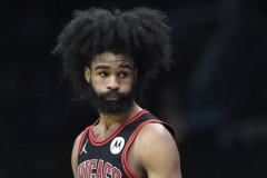 曝公牛还在积极运作交易 重点联系火箭与鹈鹕