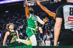 库里缺阵勇士主场110-121不敌凯尔特人 普里查德26分 布朗23+15+13