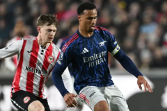 曼城与阿森纳缩小至4分 争冠形势悬念再起